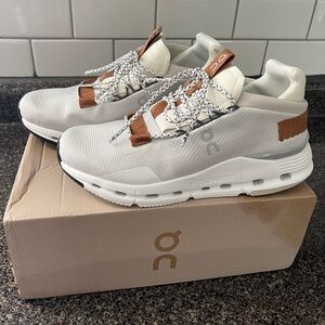 MEN'S ON CLOUDNOVA RUNNING SHOES